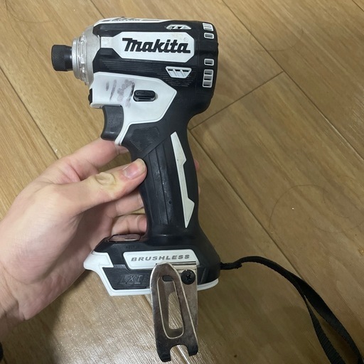 マキタ充電式インパクト