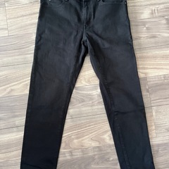 ZOZO スリムテーパード デニムパンツ ブラック