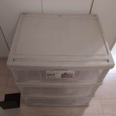 衣装ケースの画像