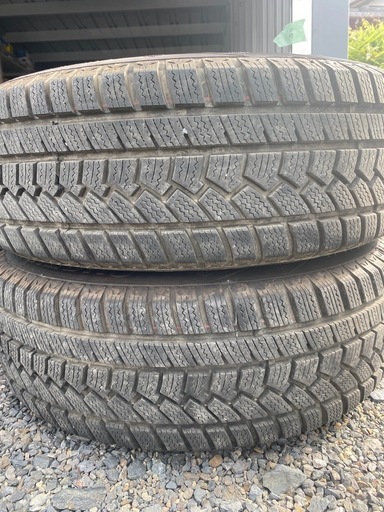 値下げしました　225/60R17  アルファード　30 スタッドレス　17インチ
