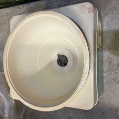 餅つき機　コンテナ付きの画像