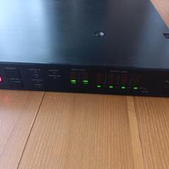 オーディオ　XLRケーブル　デジタルプロセッサー　の画像