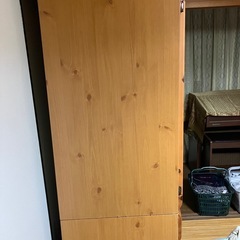 洋服タンスの画像