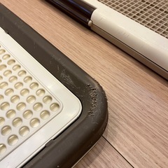 ペット用 トイレトレー　メッシュカバー付き　トイレトレーニング　２個セットの画像