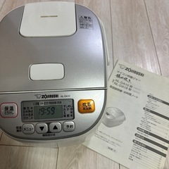 象印　マイコン炊飯ジャー