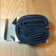 700C用のチューブ新品1本＋おまけ中古チューブ２本の画像