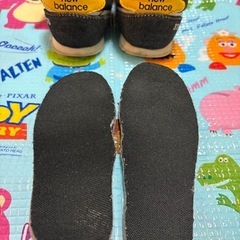 【引渡し決定】✨美品✨子供靴 ニューバランス15cmの画像