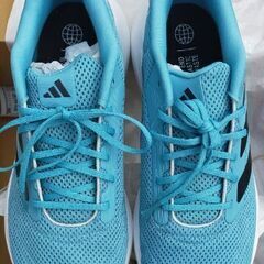 新品 未使用 adidas(アディダス)  RESPONSEランナーU 27.0cm シューズ 靴の画像