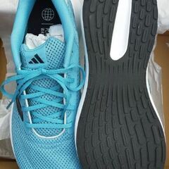 新品 未使用 adidas(アディダス)  RESPONSEランナーU 27.0cm シューズ 靴の画像