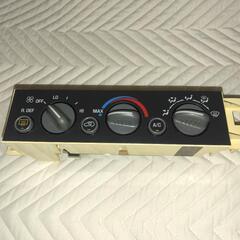 ⭕シボレー サバーバン タホ エアコンコントロールパネル中古品