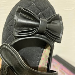 フォーマル向け黒靴　18cmの画像