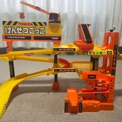 トミカ　デラックス建設ごっこの画像