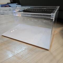 レプタイルボックスの画像