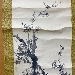 梅の花 水墨画 掛軸　真作　作者不明　蔵から物　コレクション　インテリア　飾物の画像