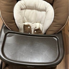 お話中　Aprica アップリカ　ハイローチェア　ユラリズム　ハ...