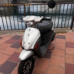 スズキレッツ4原付バイク