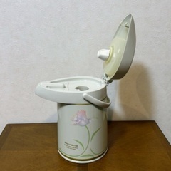 象印 ZOJIRUSHI 押すだけポット AAR-H22 の画像