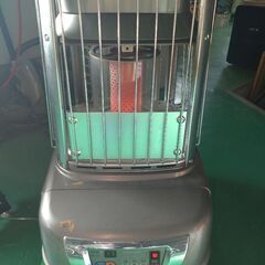 トヨトミ製　石油ストーブ