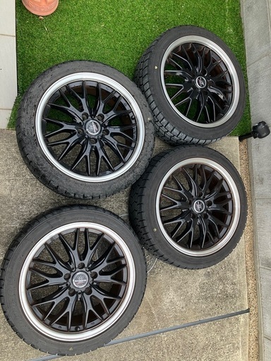 スタッドレスタイヤ　205/45 R17 グッドイヤー　アイスナビ7 ルノールーテシアなど