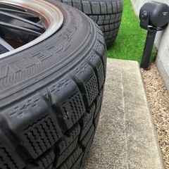 スタッドレスタイヤ　205/45 R17 グッドイヤー　アイスナビ7 ルノールーテシアなどの画像