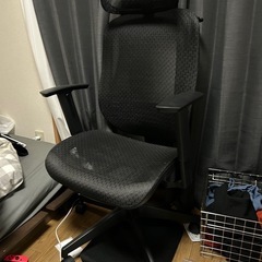 オフィスチェア　ゲーミングチェア