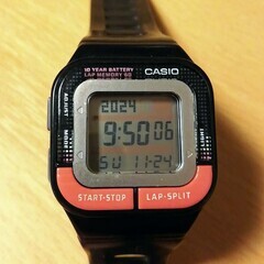CASIO ランニング用 スポーツウォッチ 5気圧防水の画像