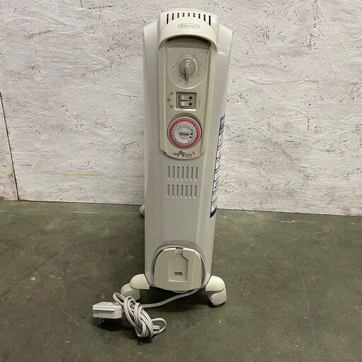 【DeLonghi】 デロンギ ヒーター D091549EFS 1500W 100V オイルヒーター 油入式 暖房器具 Y0538