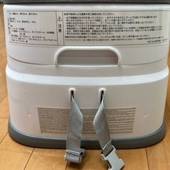 ingennity ベビーチェア　ホワイト　グレーの画像