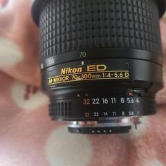 Nikon　望遠レンズ　70-300㎜