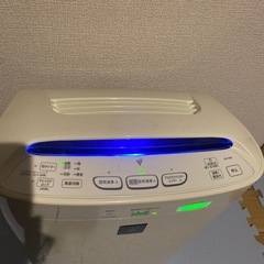 SHARP 空気清浄機　KC-A50の画像