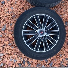 アルミホイル４本 スタッドレスタイヤの画像