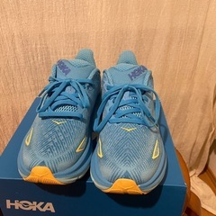 HOKA CLIFTON 9 レディーススニーカー 6B