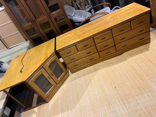 テレビ台　棚