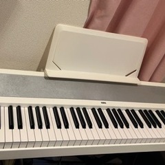 電子ピアノ　KORG B1 ホワイトの画像