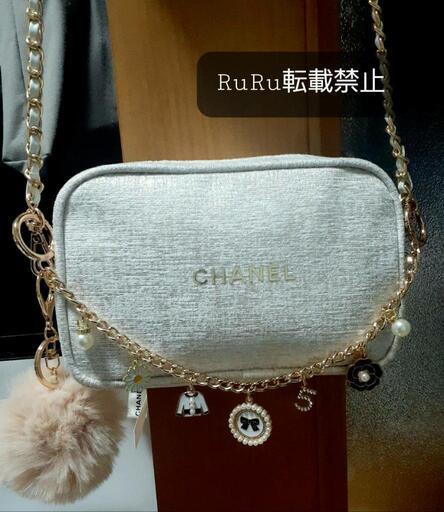 CHANEL シャネル ホリデー 限定 ポーチ