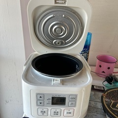 ニトリ　マイコン炊飯器