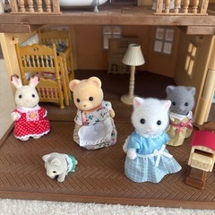 シルバニアファミリーセットの画像