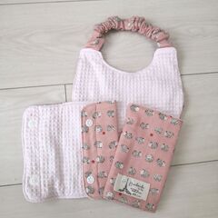 出産祝いに♪ダブルガーゼの抱っこ紐カバー&スタイのセット☆ハリネズミ♪の画像