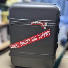 【無料】スーツケース　海外旅行