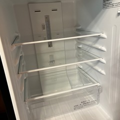 冷蔵庫　ハイセンス　黒　2ドア　150Lの画像