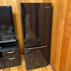 冷蔵庫　ハイセンス　黒　2ドア　150Lの画像