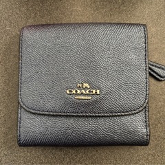 coach三つ折り財布