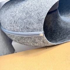 Cats toy キャッツ トイ トンネル ダークグレー 猫 ベット 猫の隠れ家 トンネル型 ネコ ベッド キャット ハウス 大きい おもちゃ ドーナツの画像