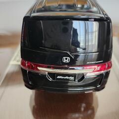 ステップワゴン　カラーサンプル模型の画像