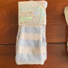 モコモコソックス　1足¥100の画像