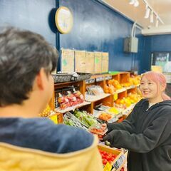  【正社員・アルバイト】地元密着型 八百屋の販売スタッフの画像