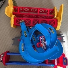 トイザらス　ジャンボパーキングガレージの画像