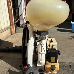 三菱　背負式　動力散布機の画像