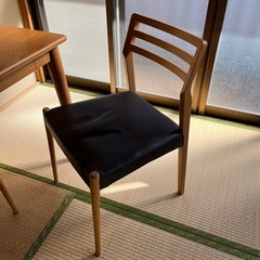 ダイニングテーブル&チェア の画像
