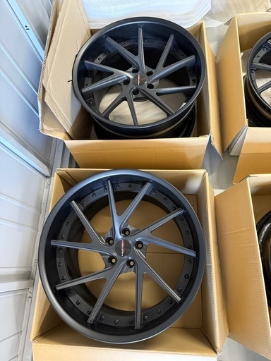 鍛造 美品】ハイパーフォージド HF-Dic 20in 9.5J +19 PCD112 21in 13.5J+52 PCD120 4本  
ランボルギーニ　アヴェンタドール HyperForged